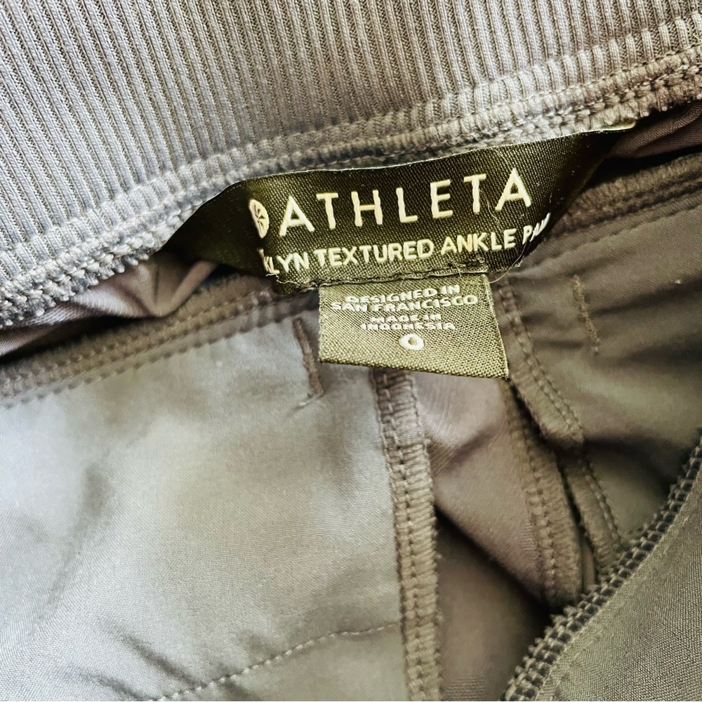 Athleta SIZE 0 Brooklyn Textured high rise ankle pants - Picture 5 of 6